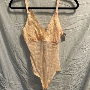 BRAND NEW Crisscross Back Aerie Bodysuit